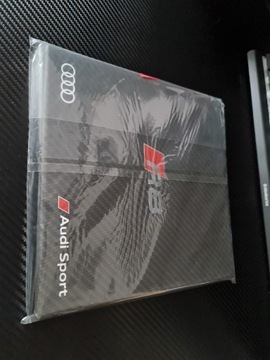 Prospekt AUDI R8 V10 + etui sztywne