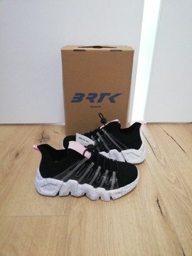 Buty Bartek r. 33 nowe sportowe lekkie