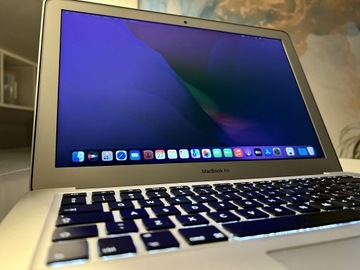 MacBook Air 13” A1466. Stan idealny. Komplet.