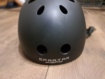 Kask Spartan  na deskorolkę 57