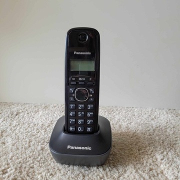 Nowy telefon stacjonarny Panasonic KX-TG1611
