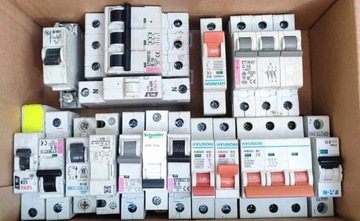 Elementy instalacji elektrycznych (box 1)