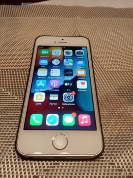 Smartfon iPhone SE 32 GB, bateria 100 %