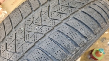 Opony zoimowe pirelli sottozero 3 225/55 R 17