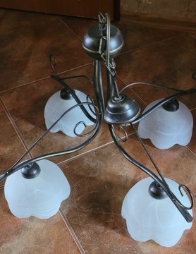 stylowa lampa do salonu