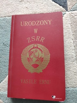 V. Ernu - Urodzony w ZSSR