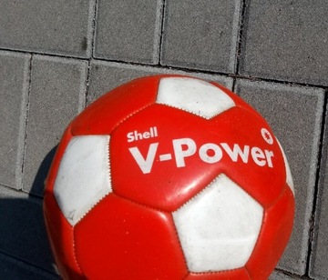 Piłka nożna Shell V - power
