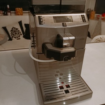 Saeco Lirika one touch capuccino