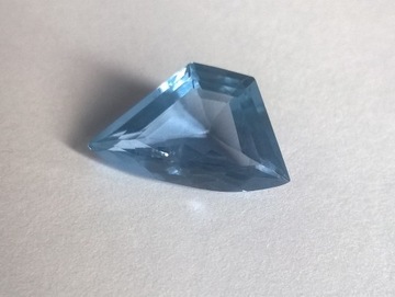 Turmalin 8.5 Ct  do pierścionka , zawieszki 