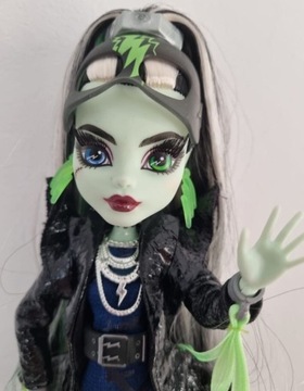 Monster High Haunt Couture Midnight Runway Frankie