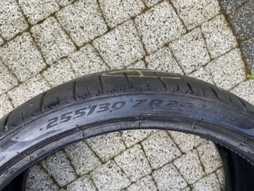 Pirelli P Zero 255/30R20 92 Y (PZ4), XL, ZR, S.C. 