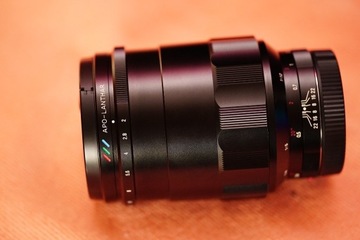 Voigtlander APO Lanthar 65 mm f/2,0 makro Sony E