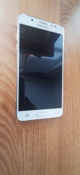 Smartfon Samsung Galaxy J5 2016 2 GB 16 GB 4G LTE