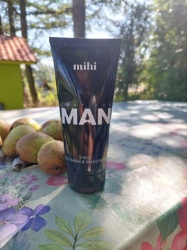 Just for MAN. 2 w 1 Żel do mycia twarzy i golenia