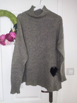 Minouu Przybylska Jordanov sweter oversize 