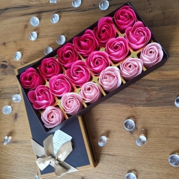 Walentynki!!! Wspaniały zestw róż mydlanych 