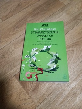 Stowarzyszenie umarłych poetów – N.H. Kleinbaum