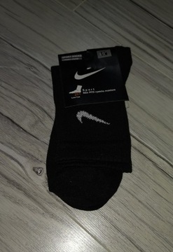 Skarpety Nike rozmiar 36-39 czarne