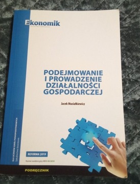 Podręcznik dla uczniów ponadpodstawowych 