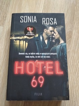 Hotel 69 - Sonia Rosa