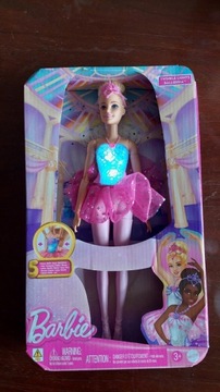 Barbie Baletnica Magiczne Światełka 