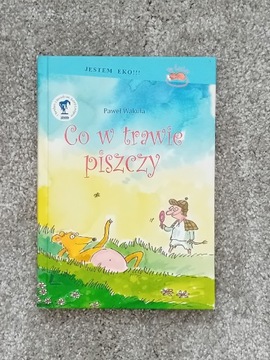 Książka dla dzieci Co w Trawie Piszczy