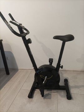 Rower magnetyczny ONE Fitness RM8740 czarny