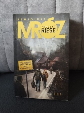 Projekt Riese Remigiusz Mróz 