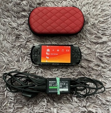 PSP 3004 + 1500gier + Etui + Bateria Przerobiona