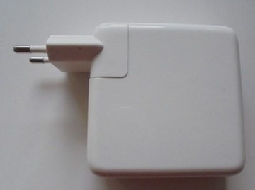 Ładowarka notebook złącze USB-C 61W z kablem