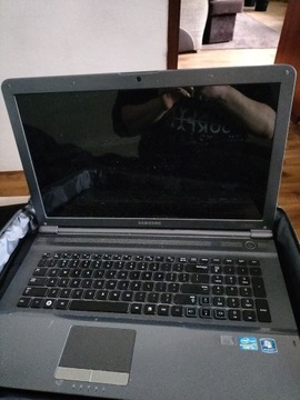 Laptop Samsung RC720