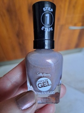 Sally Hansen lakier żelowy nr.211 Shel of a Party