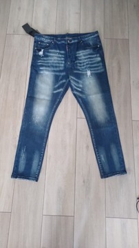 Dsquared2 spodnie jeansowe 42/58 L (45)