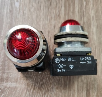 Lampka kontrolna NEF 30 czerwona