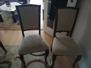 krzesła do jadalni