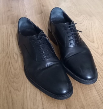 Czarne buty wizytowe męskie Zara 43