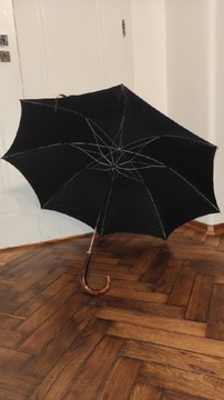 Duży, oryginalny parasol męski. Piękny 'stelaż'