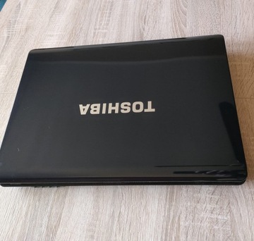 Laptop Toshiba Satellite P200D-11L