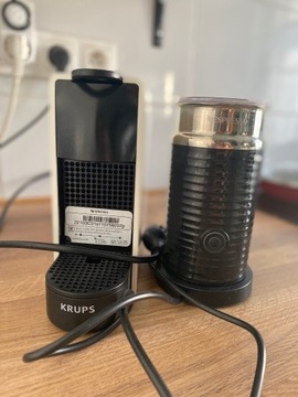 Ekspres KRUPS Nespresso Mini XN1111 + spieniacz