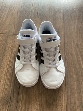 Buty adidasy, marka Adidas rozmiar 33,5 na rzepy