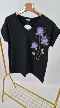 T-shirt/bluzka czarna z aplikacją kwiatów Madness
