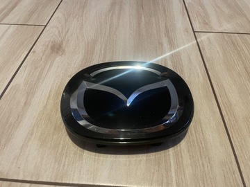 MAZDA 3 BN BM LOGO POD RADAR SZKIEŁKO EMBLEMAT