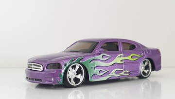 Dodge Charger RT Street Tuners Bburago Burago 1:43