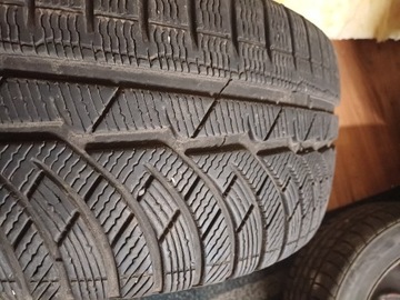 Michelin Pilot Alpin 245/45r18