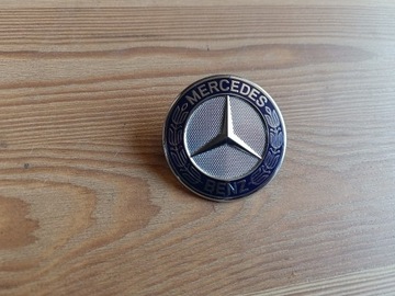 znaczek logo Mercedes Benz 2188170116 CLA