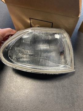 Lampa kierunkowskaz Opel astra prawy 442-1511R-UE 