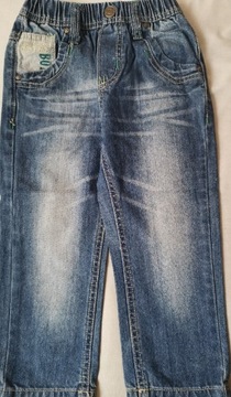 Spodnie jeans przetarcia 92-98