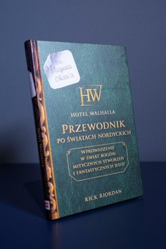 Hotel Walhalla. Przewodnik..., Rick Riordan