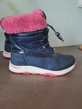 Buty dla dziewczyny śniegowce