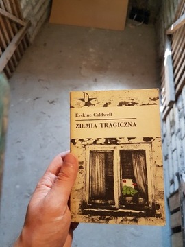 Ziemia tragiczna - Erskine Caldwell